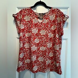 NWT- Cure short sleeve in size Small.